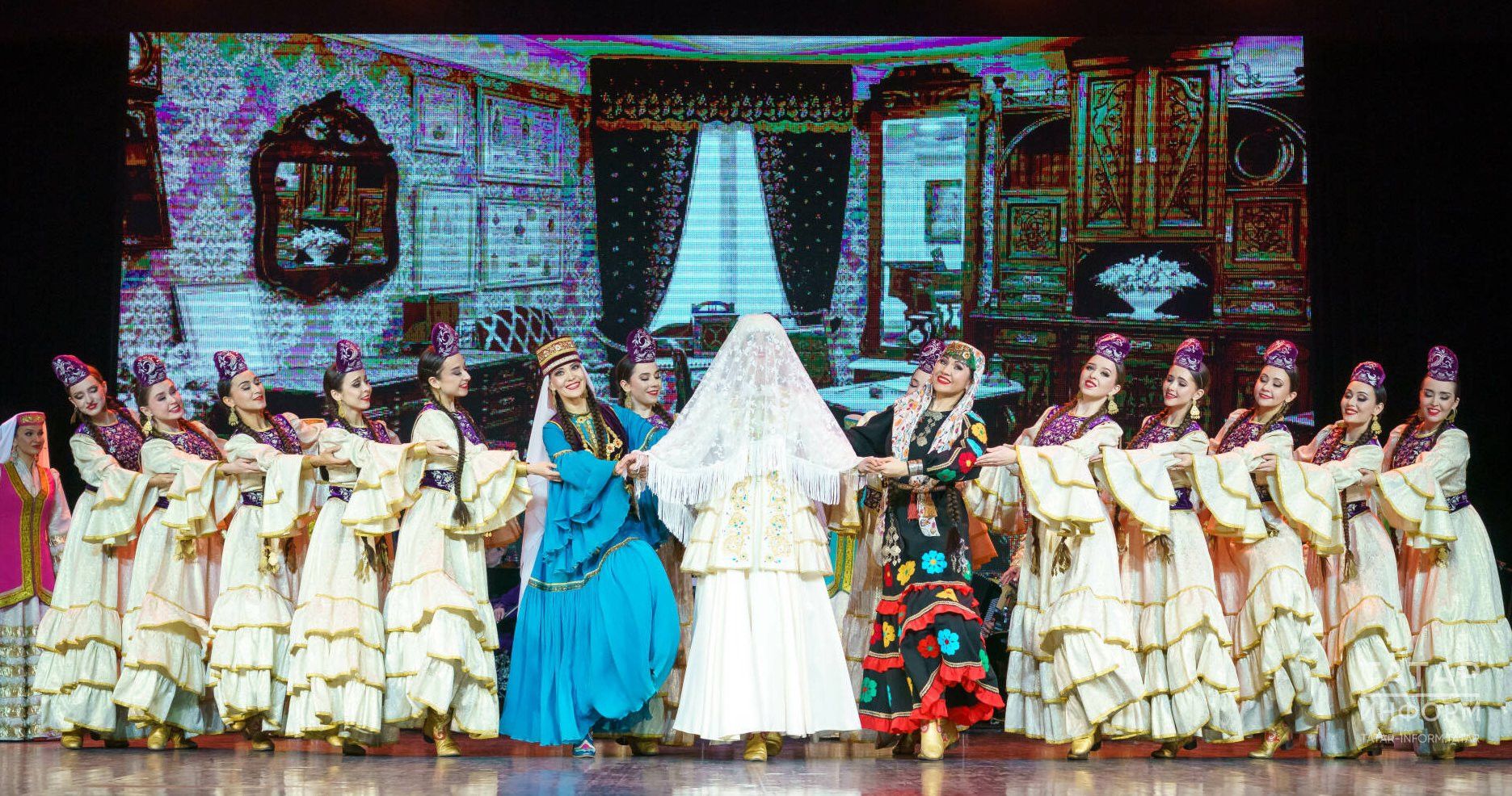 Җырлы-биюле тарих