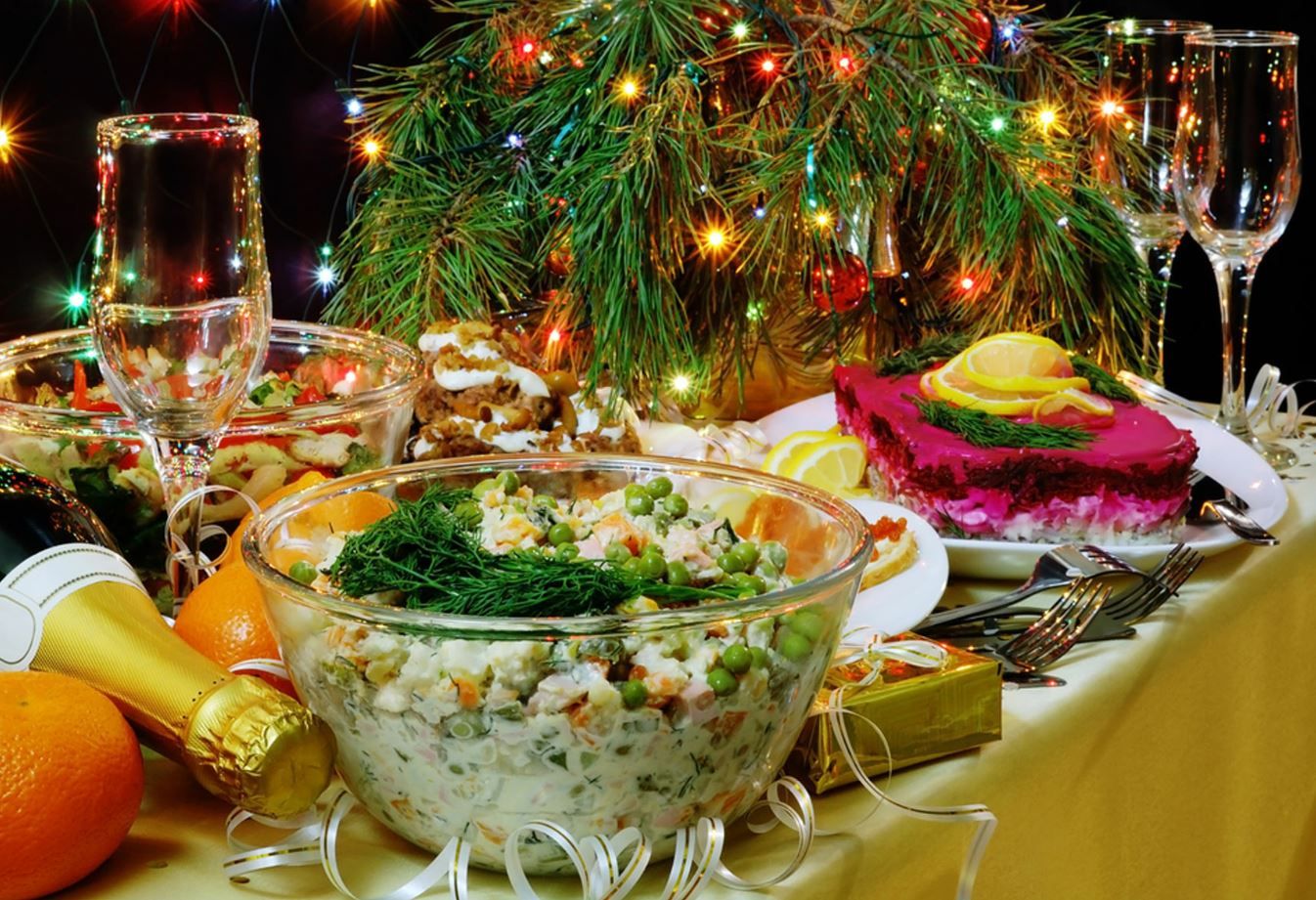 Дүрт кешелек гаиләгә Яңа ел табынын кору 12 мең сумга төшәчәк