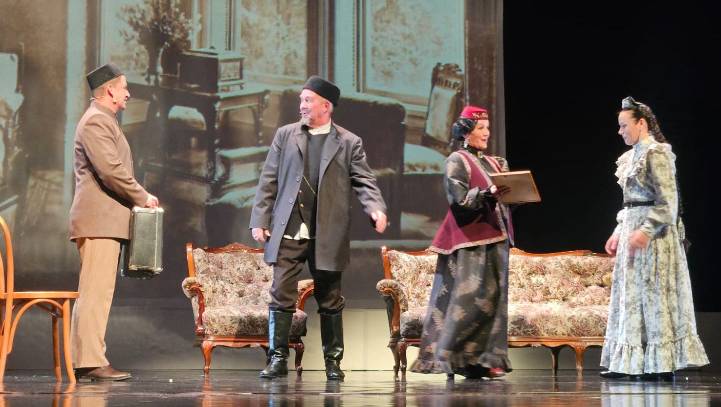 Корбан кем?  Камал театрында – газаплы мәхәббәт кыйссасы