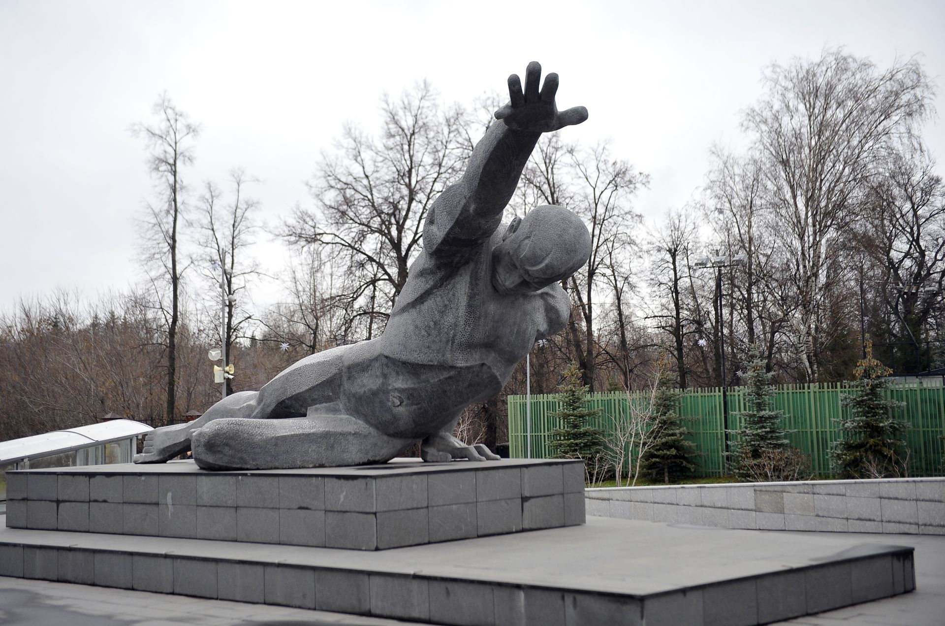 3 декабрь – Билгесез солдат көне: исемең ничек, батыр сугышчы?