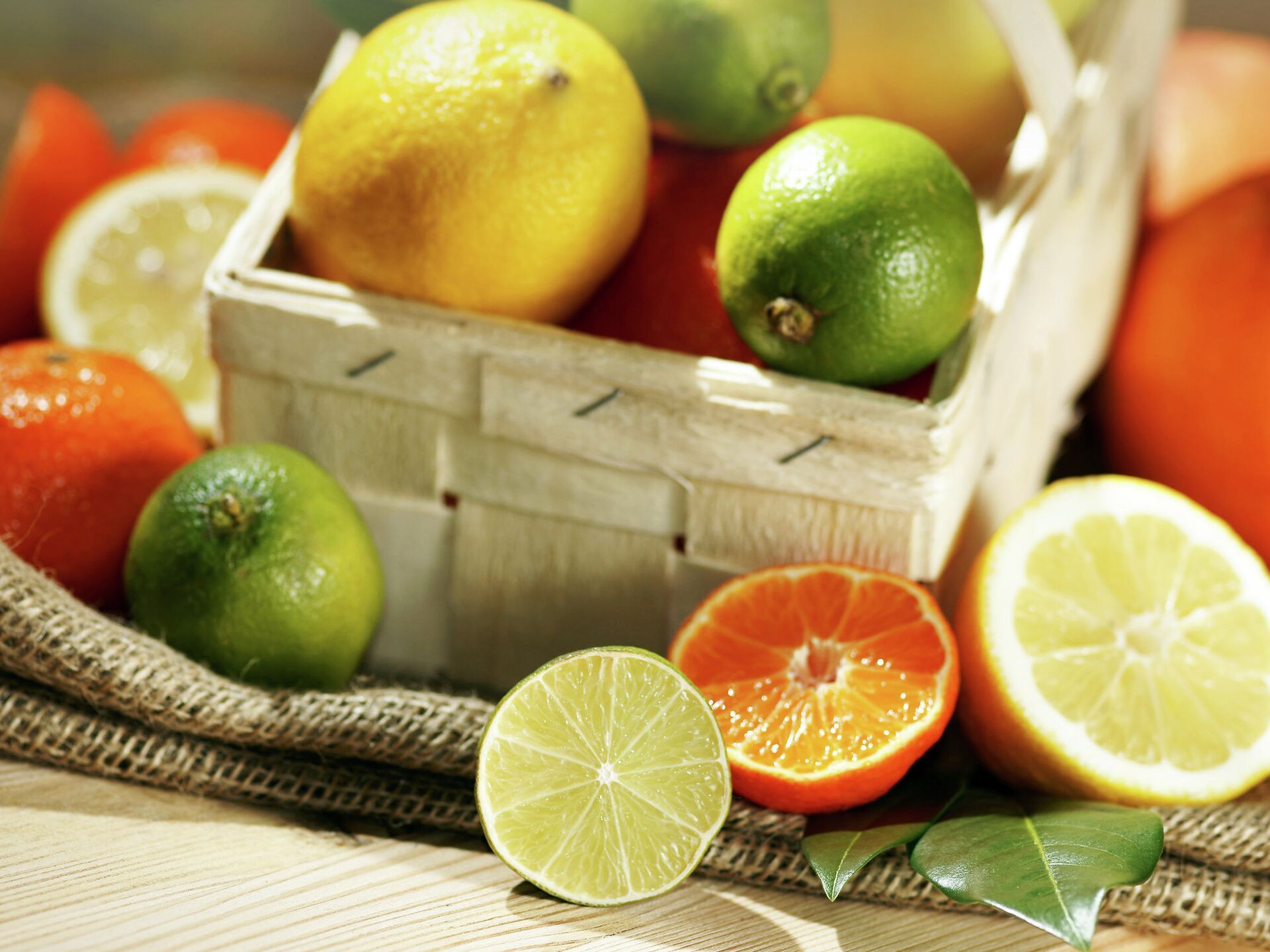 Цитрус вирустан саклый