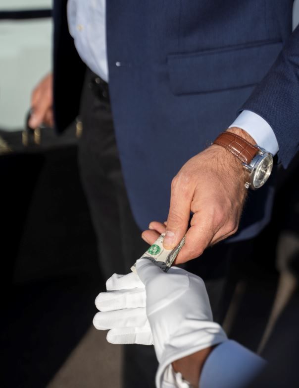 Тынгысыз баю: Татарстанда ришвәтчелек очраклары да, ришвәт күләме дә арткан