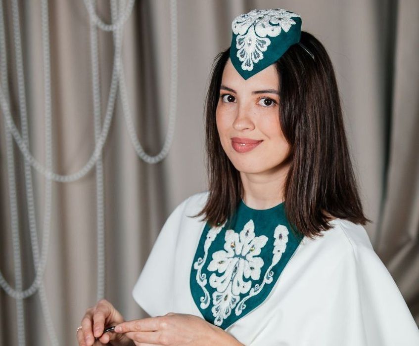 Милли эшләнмәләр остасы Гөлгенә Гаязова: «Замана хатын-кызлары зәвыклы булырга омтыла»