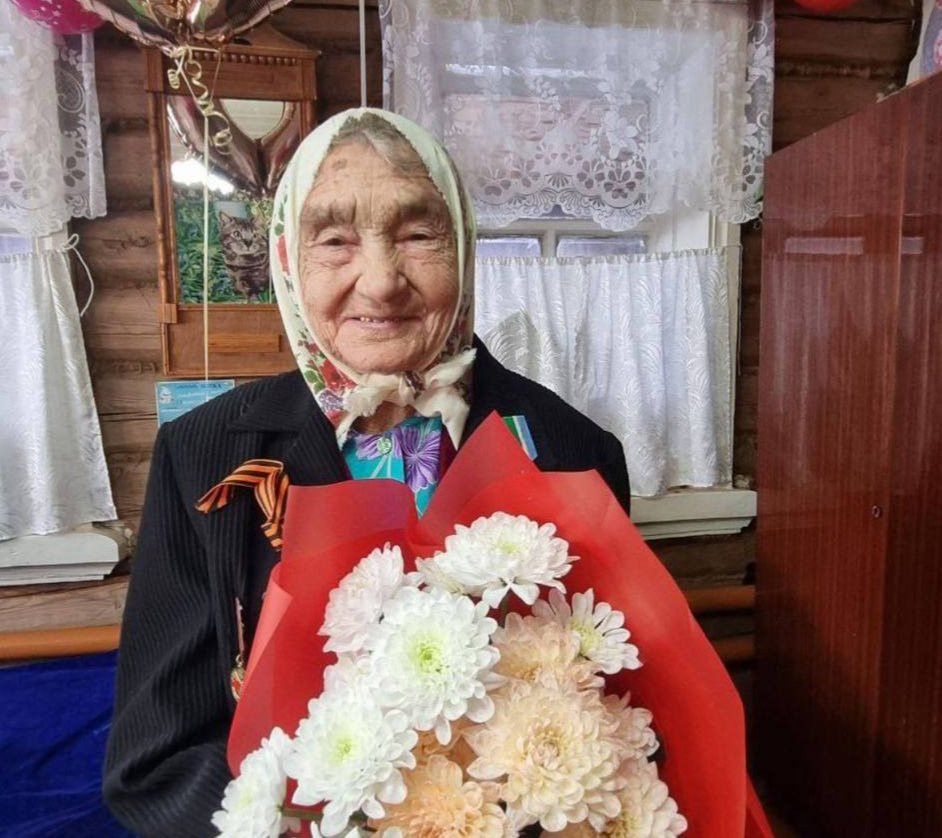 100 яшен тутырган Сәхия әби: «Ялкау булмаска кирәк!»