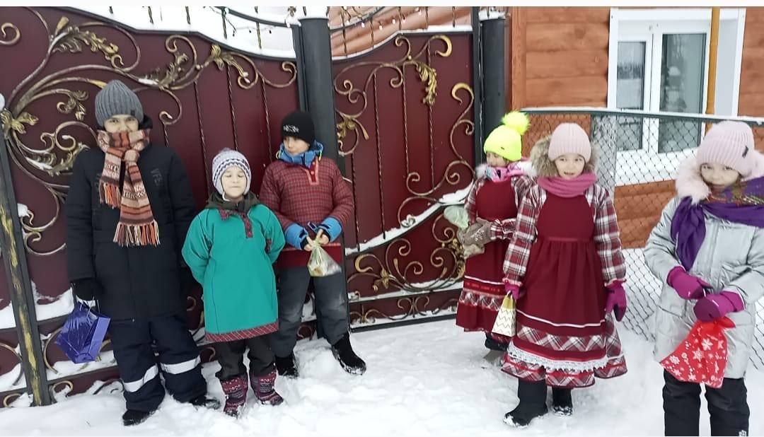 Раштуа бәйрәмен билгеләп узучылар: «Дәвамчыларыбыз булганда авылда йолаларыбыз яши әле»