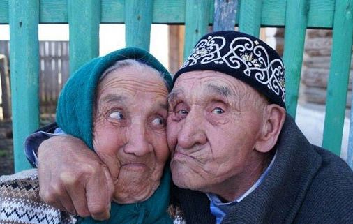 «Даруыңны эчтеңме?» Тигез картлыкның үзенә күрә бик тә матур билгеседер бу