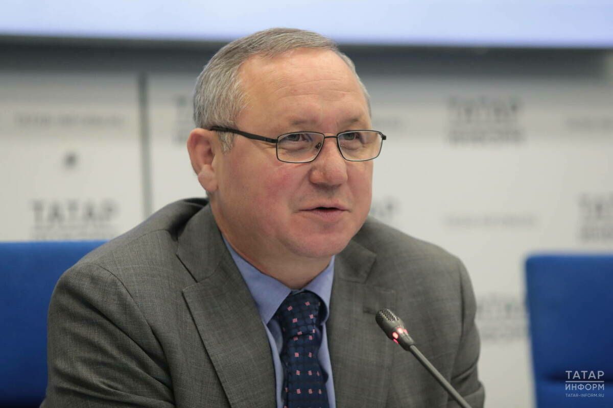 Айдар Сәлимгәрәев: «Барлык милли басмаларның да мөмкинлекләре тигез булсын дип тырышачакбыз»