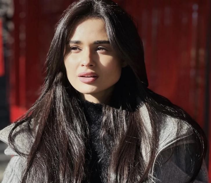 Җырчы Гөлназ Асаева  кабат мөрәҗәгать белән чыгарга мәҗбүр булды