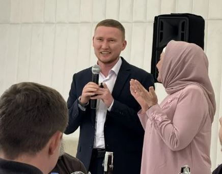 Рәхмәт кичәсе: эшмәкәр Ильяс Гыймадов китабын тәкъдим итте