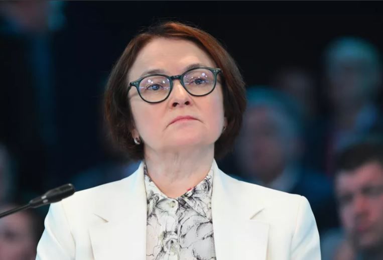 Нәбиуллина нык тора: төп ставка кимеми
