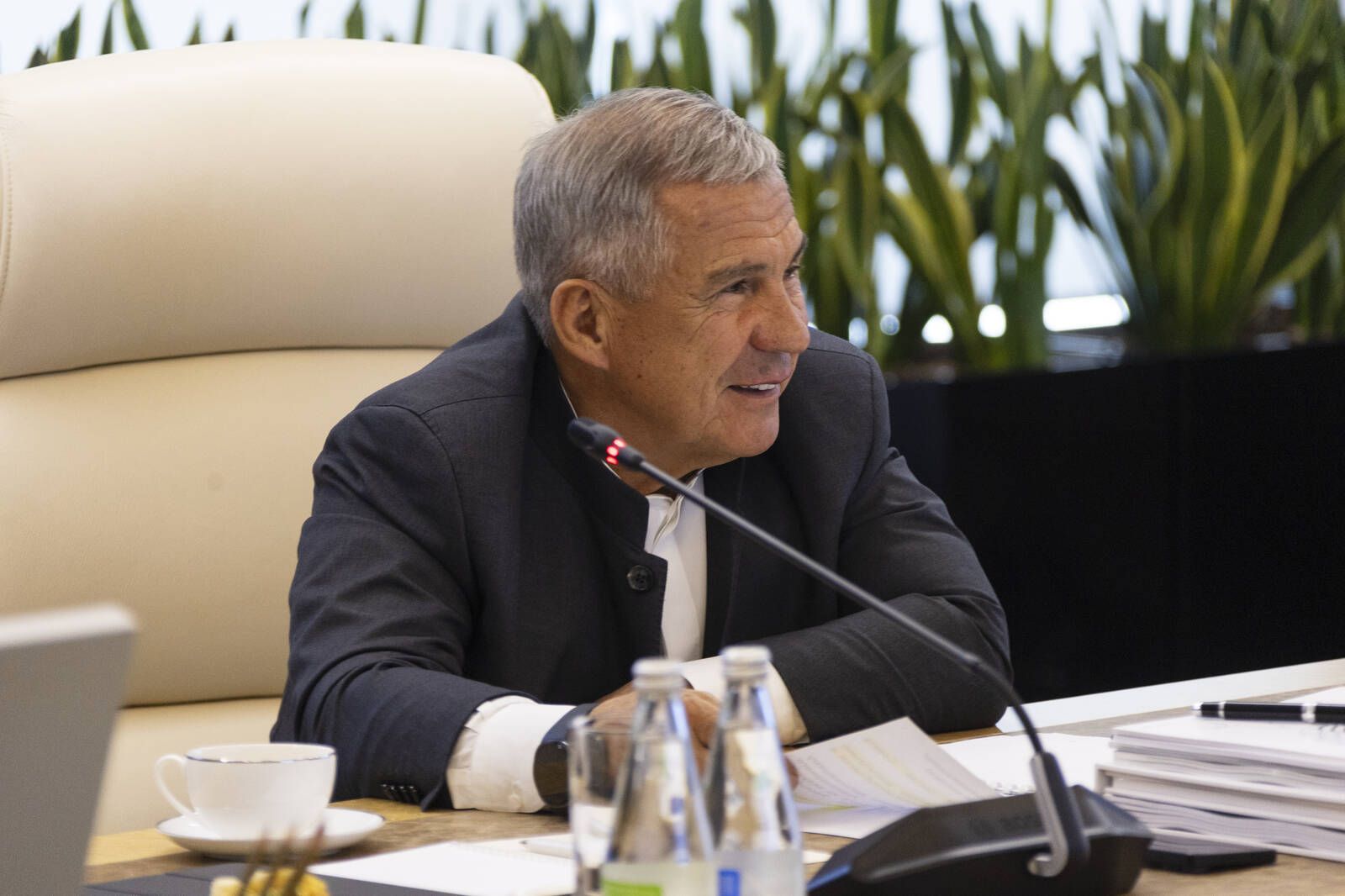 Рөстәм Миңнеханов «Татнефтехиминвест-холдинг» җәмгыятенең Директорлар советы утырышын уздырды