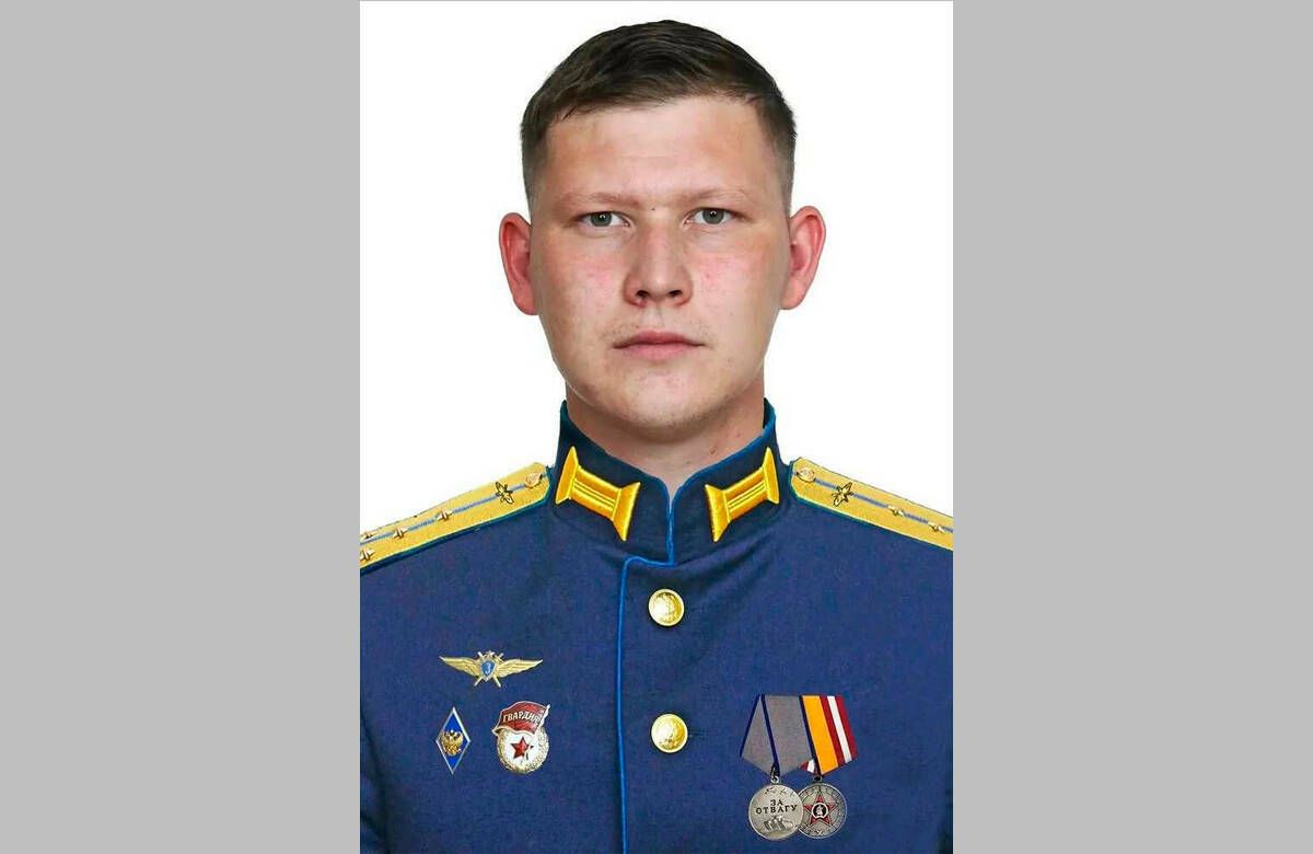 Рөстәм Миңнеханов Россия Героеның әти-әнисенә улларының Алтын Йолдызын тапшырачак