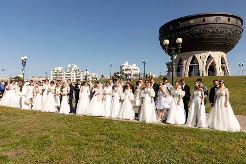 Казан шәһәре ЗАГС идарәсе никахларны бердәм теркәү тантанасына чакыра