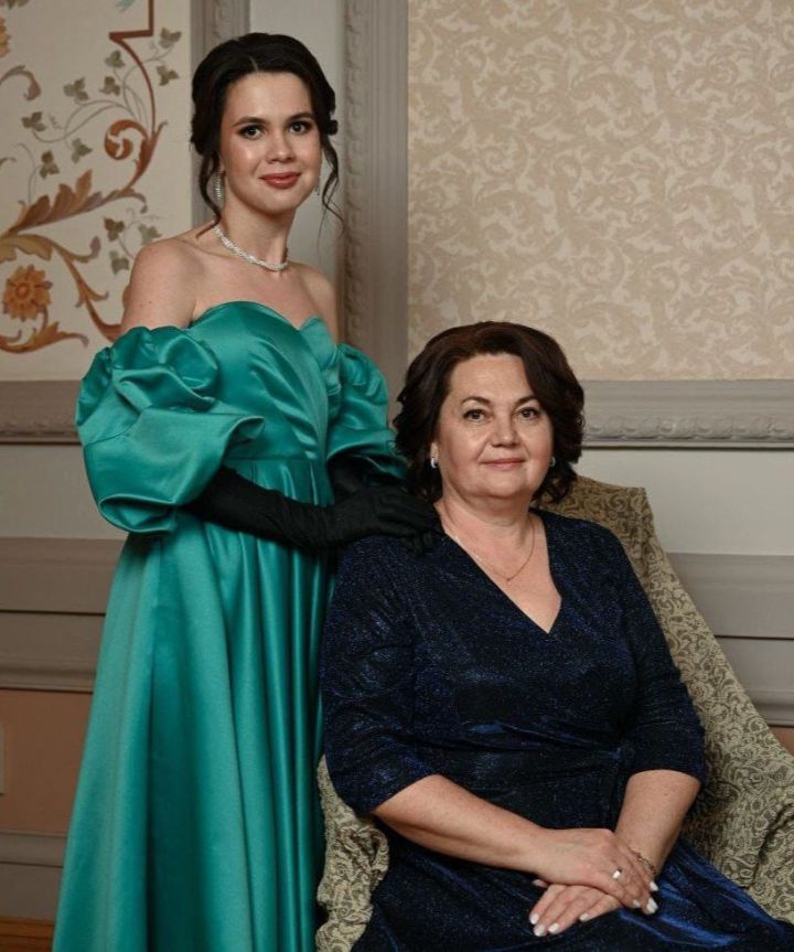 «Мин аннан үрнәк алам»