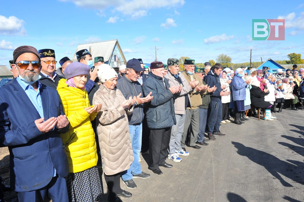 Яңа Дума авылында төзекләндерелгән мәчет ачылды: «Мәчете булган авыл – сөйкемле, матур авыл. Андый җирдә кешенең рухы чистарак була»