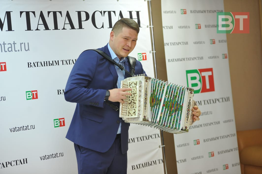 «Бу – минем туган авыл!» бәйгесендә кызыксындыру бүләгенә лаек булган җиңүчеләрне кунак иттек