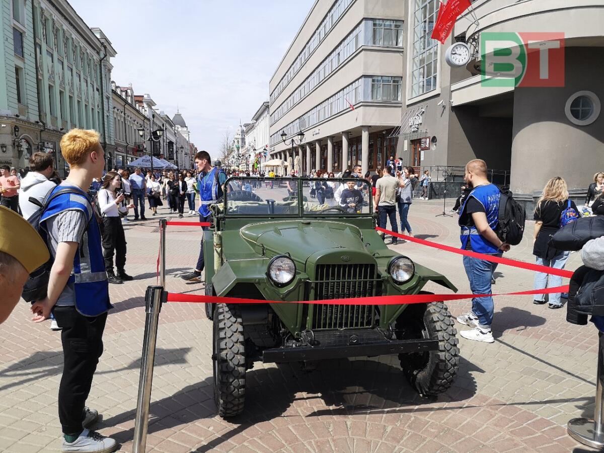 Казанда узган Җиңү парадыннан ФОТОРЕПОРТАЖ