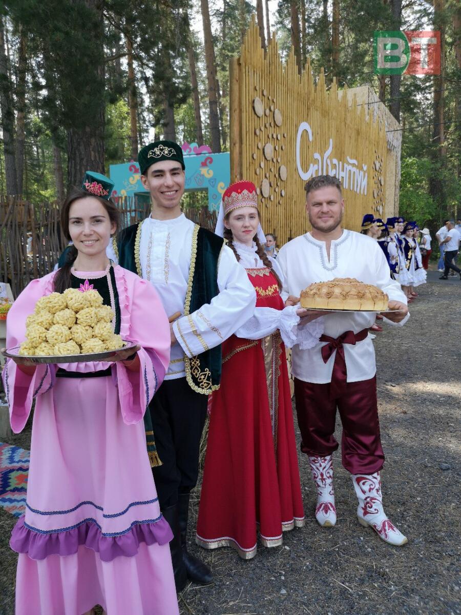 Аккош күлендә узган Сабантуйдан ФОТОРЕПОРТАЖ