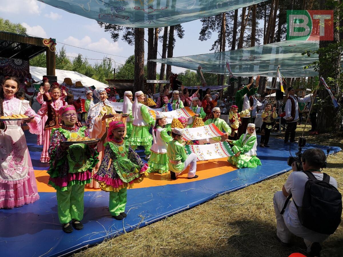 Аккош күлендә узган Сабантуйдан ФОТОРЕПОРТАЖ