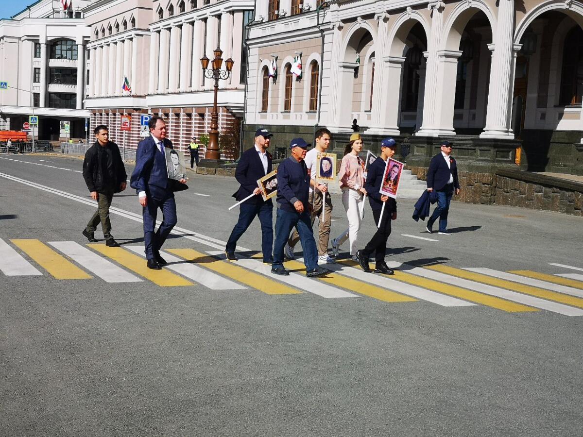 Казанда узган «Үлемсез полк» акциясеннән ФОТОРЕПОРТАЖ