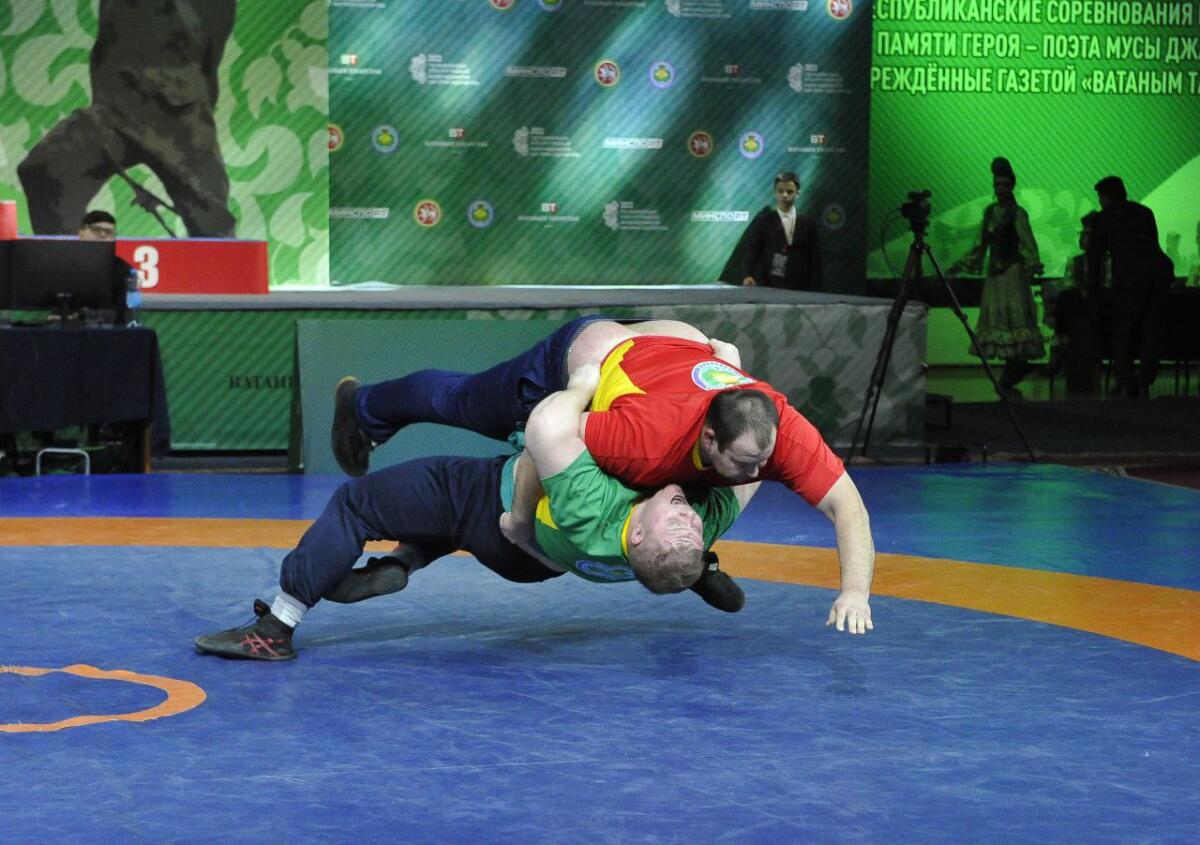 Муса Җәлил истәлегенә көрәш турнирының ФИНАЛ УЕННАРЫННАН ФОТОРЕПОРТАЖ