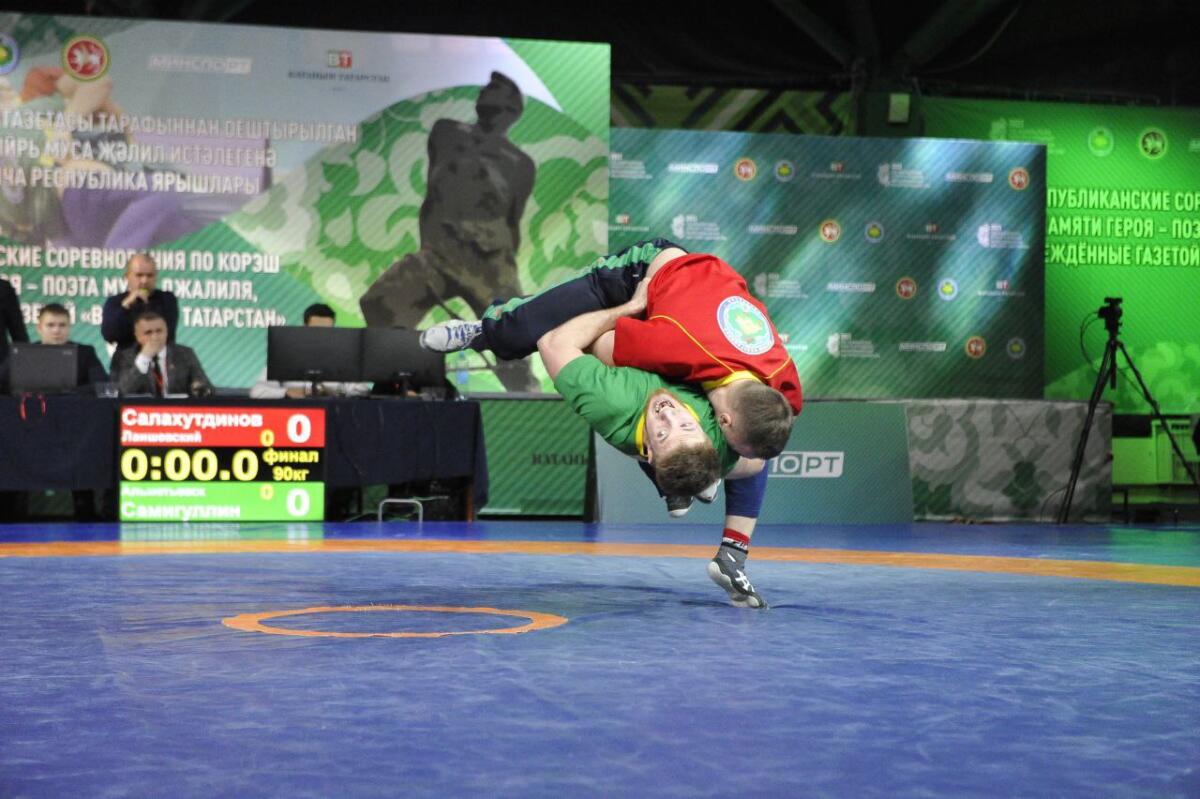 Муса Җәлил истәлегенә көрәш турнирының ФИНАЛ УЕННАРЫННАН ФОТОРЕПОРТАЖ