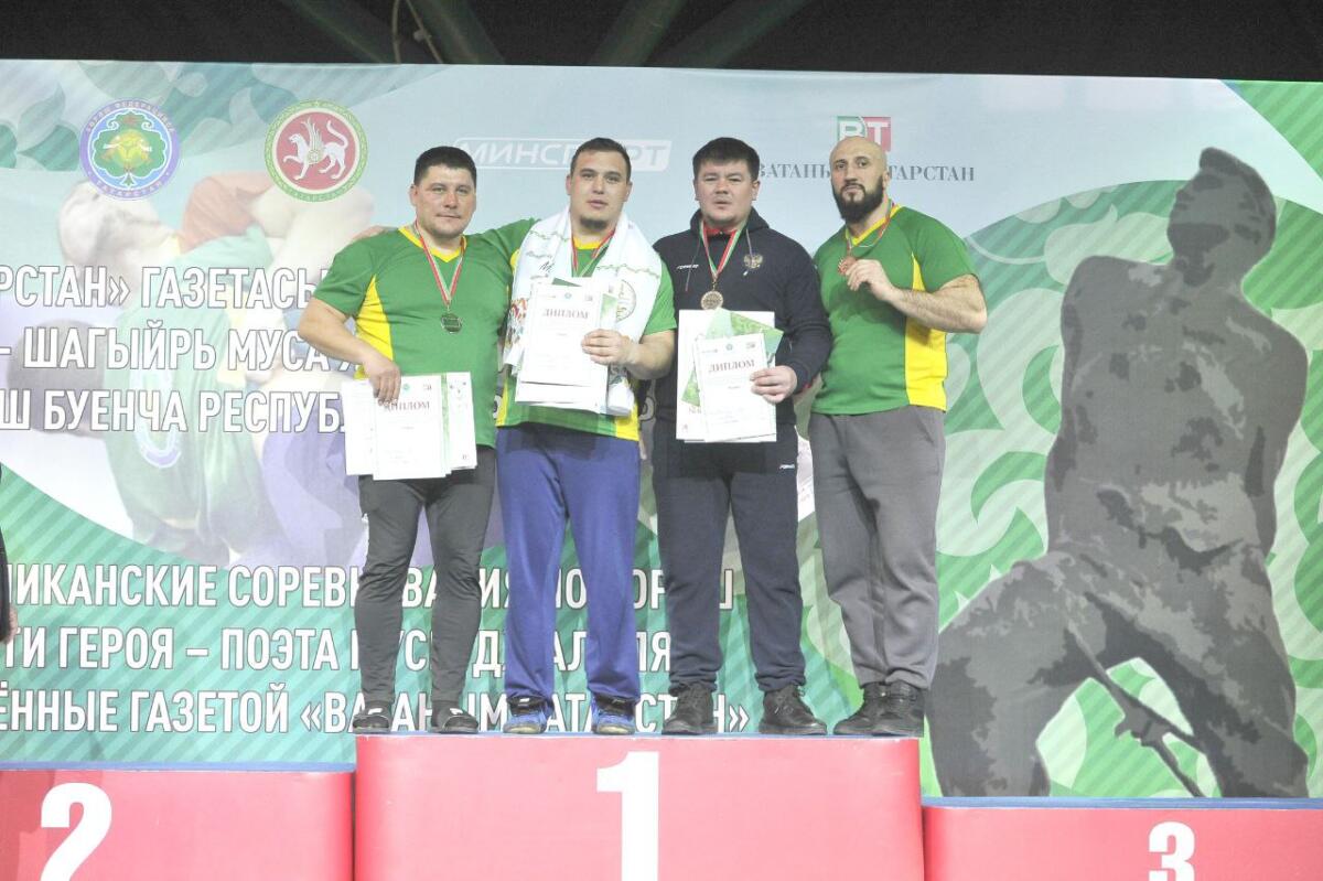 Муса Җәлил истәлегенә көрәш турнирының ФИНАЛ УЕННАРЫННАН ФОТОРЕПОРТАЖ