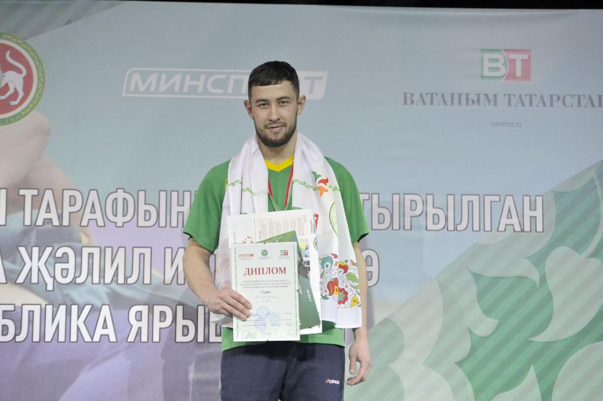 Муса Җәлил истәлегенә көрәш турнирының ФИНАЛ УЕННАРЫННАН ФОТОРЕПОРТАЖ