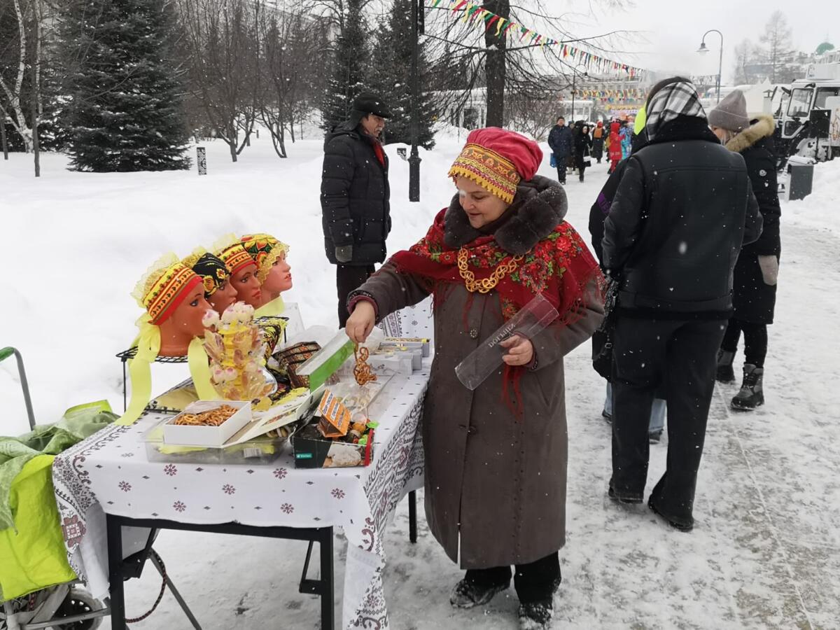 Фәрит Мөхәммәтшин казанлыларны Май чабу бәйрәме белән котлады + ФОТОРЕПОРТАЖ