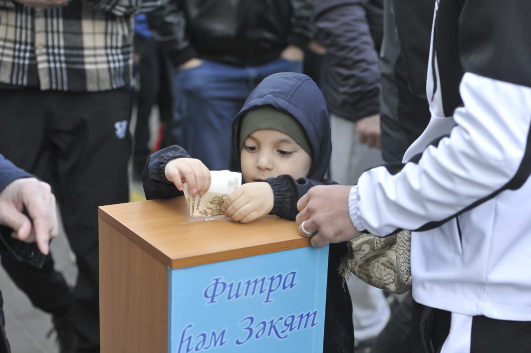 "Ярдәм" мәчетендәге Ураза гаетеннән ФОТОРЕПОРТАЖ