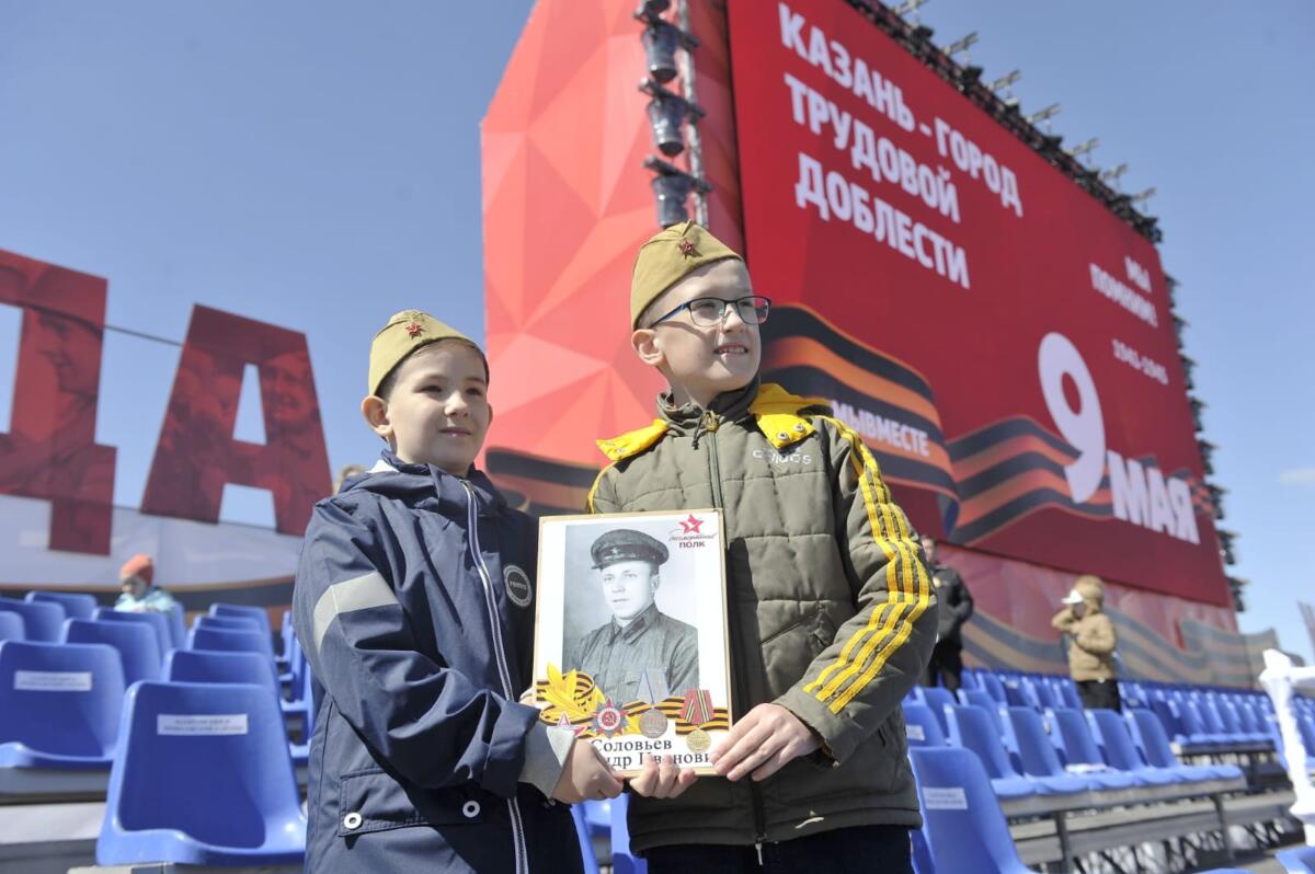 Казанда узган Җиңү бәйрәменнән ФОТОРЕПОРТАЖ