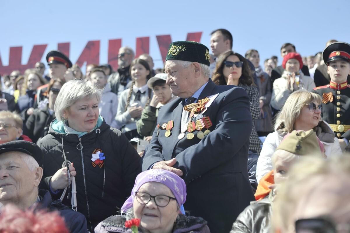 Казанда узган Җиңү бәйрәменнән ФОТОРЕПОРТАЖ