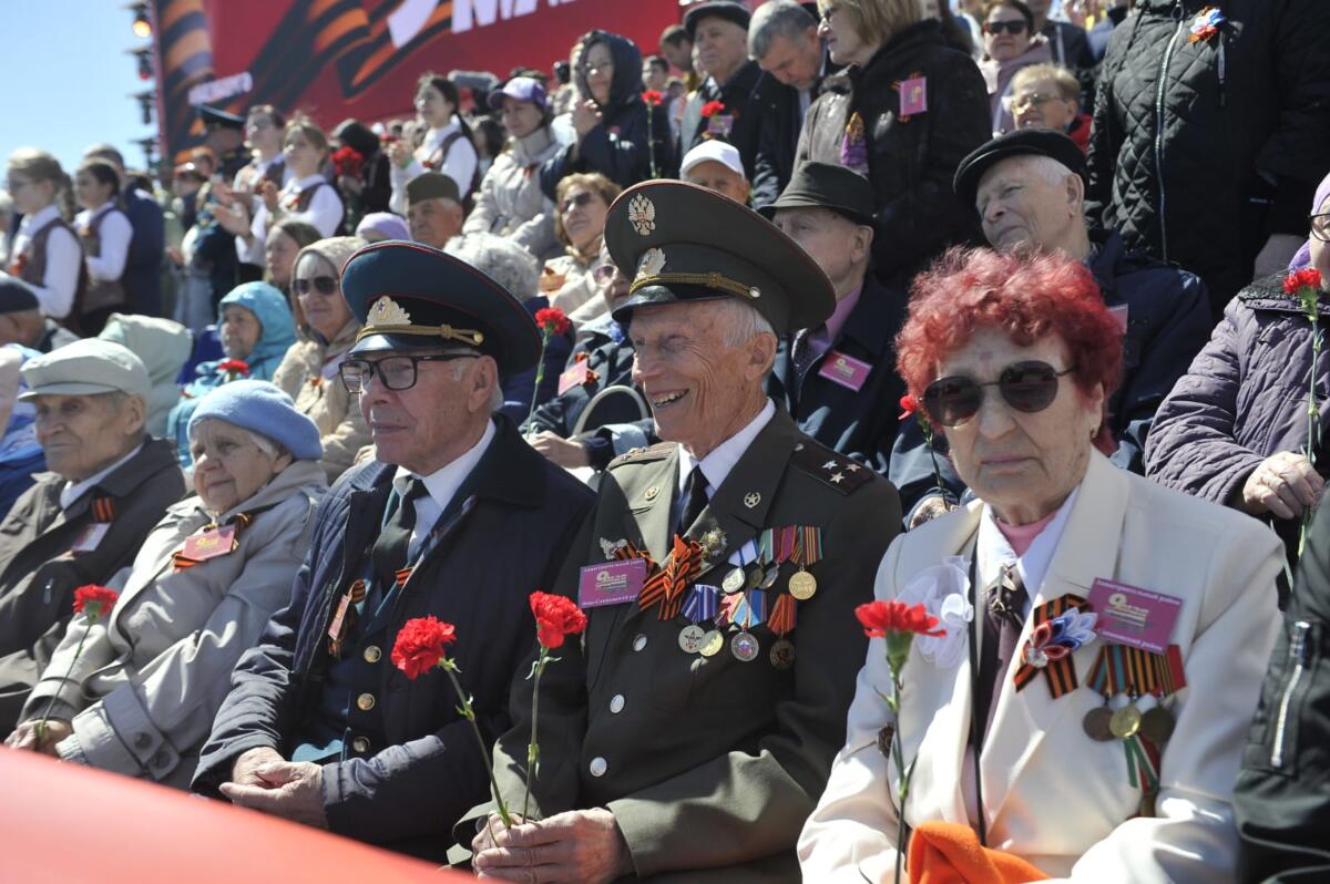 Казанда узган Җиңү бәйрәменнән ФОТОРЕПОРТАЖ