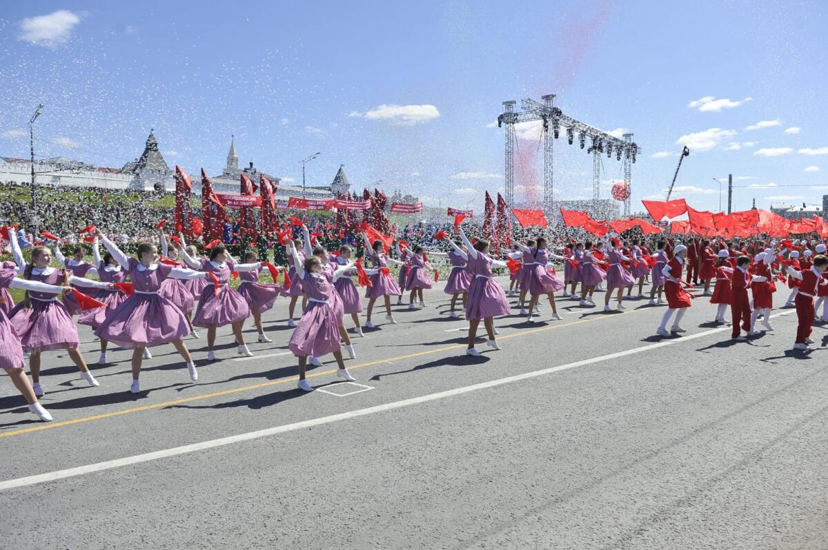 Казанда узган Җиңү бәйрәменнән ФОТОРЕПОРТАЖ