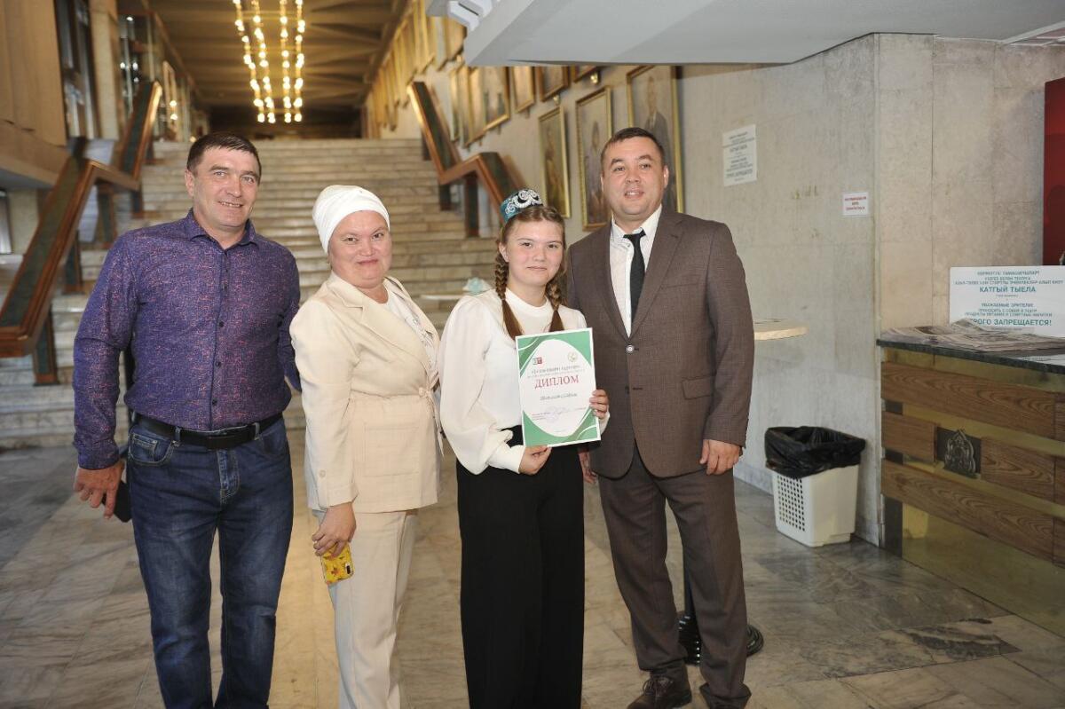 "Безгә килеп күрегез!" бәйгесендә җиңүчеләрне бүләкләү тантанасы (ФОТОРЕПОРТАЖ)