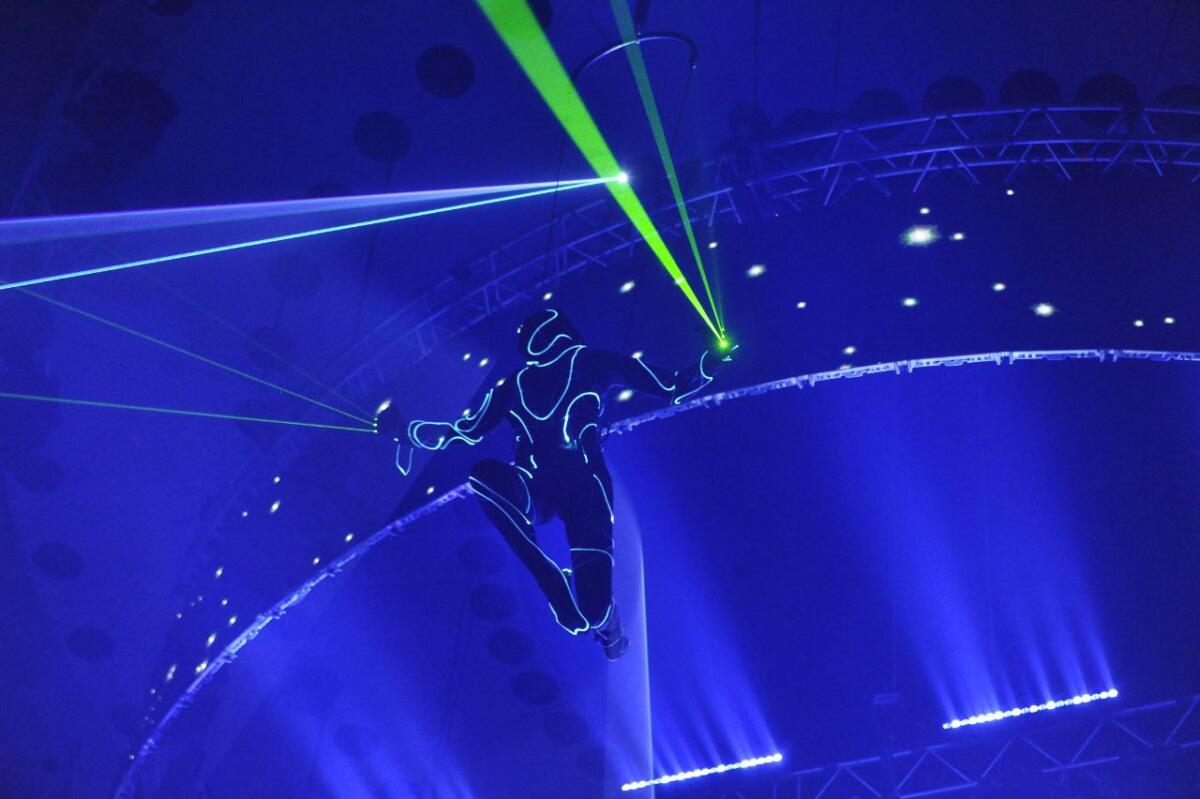 "Киләчәк уеннары". Роботлар көрәше ФОТОРЕПОРТАЖ