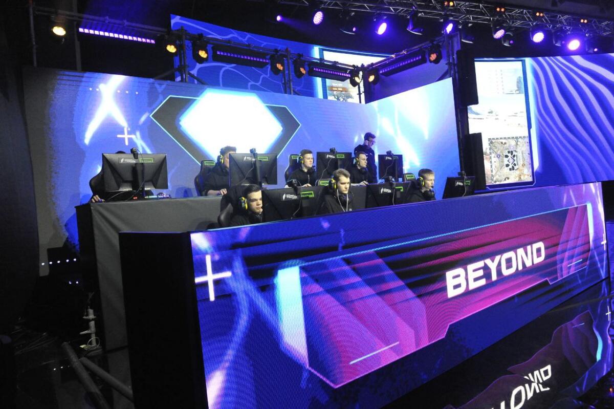 "Киләчәк Уеннары". Танклар көрәше ФОТОРЕПОРТАЖ