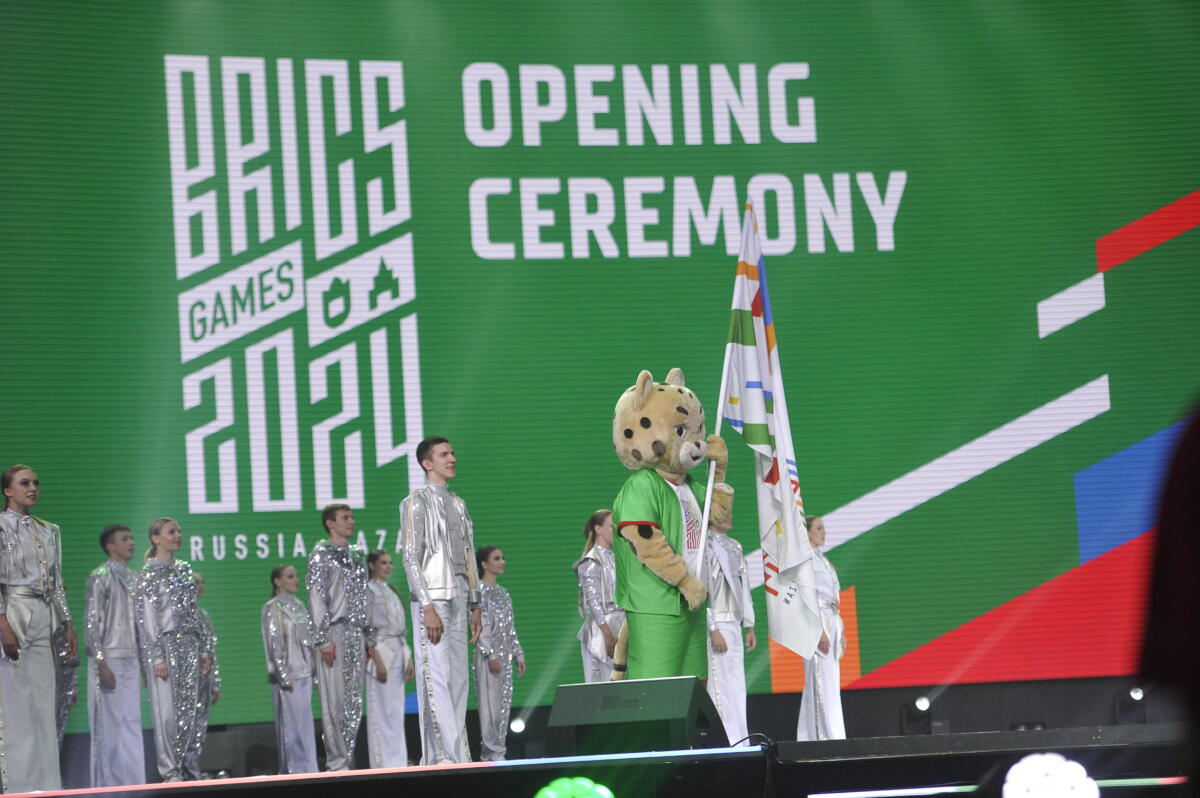 БРИКС уеннарының ачылыш тантанасыннан ФОТОРЕПОРТАЖ