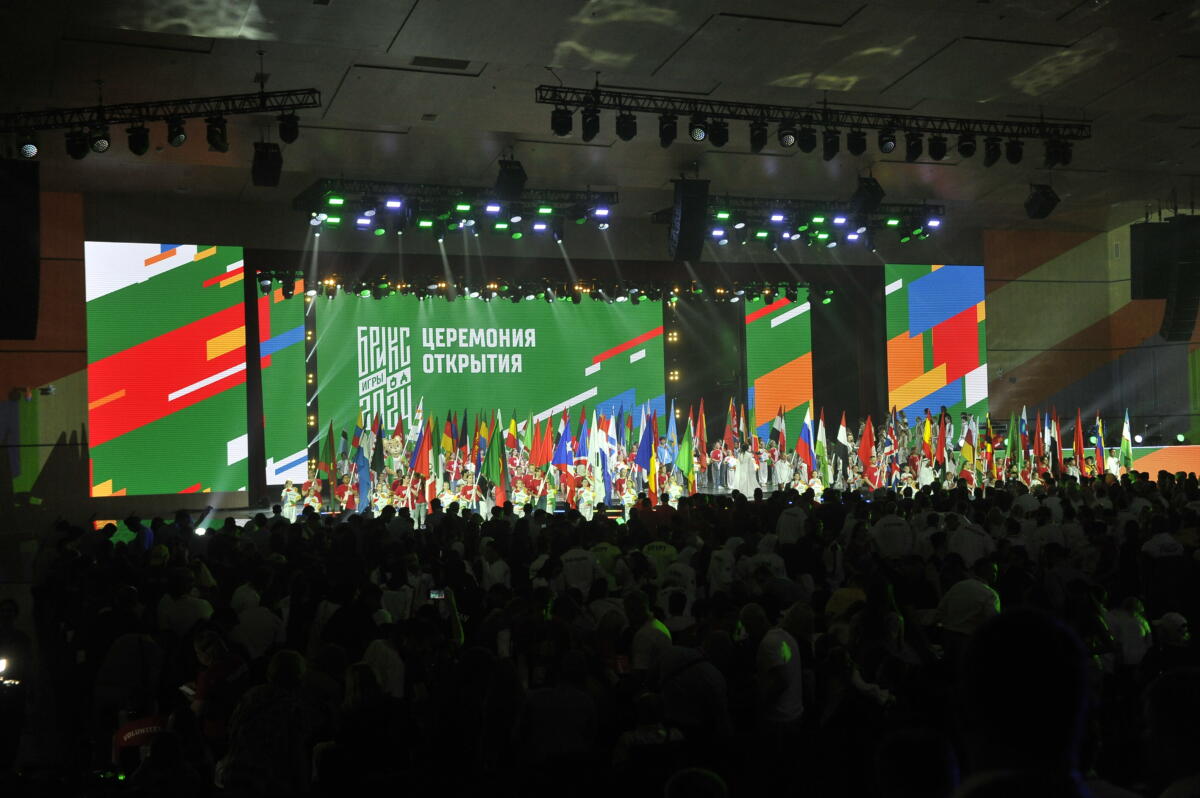 БРИКС уеннарының ачылыш тантанасыннан ФОТОРЕПОРТАЖ