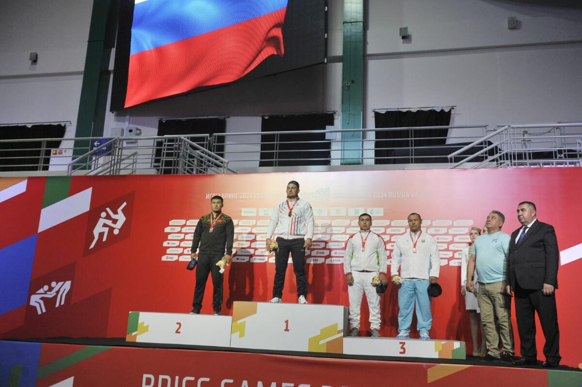 БРИКС уеннарындагы көрәш ярышыннан фоторепортаж