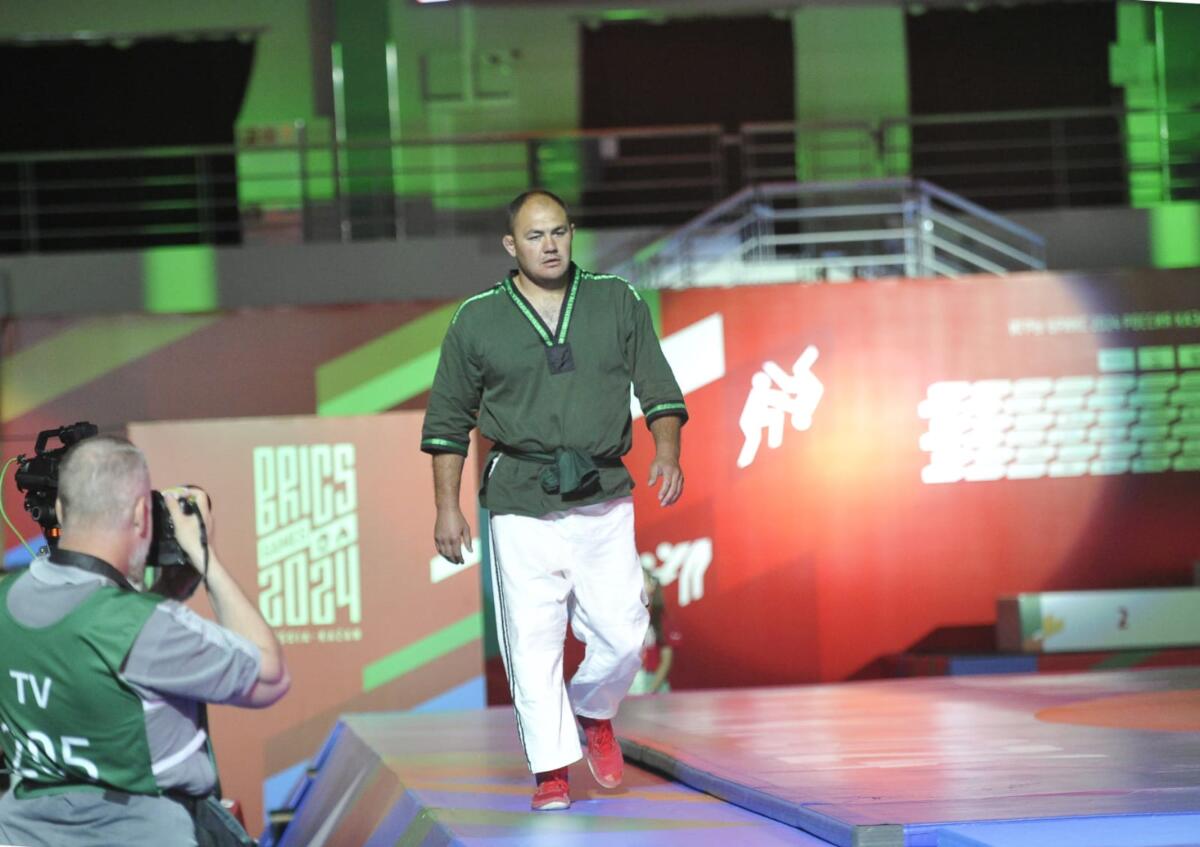 БРИКС уеннарындагы көрәш ярышыннан фоторепортаж