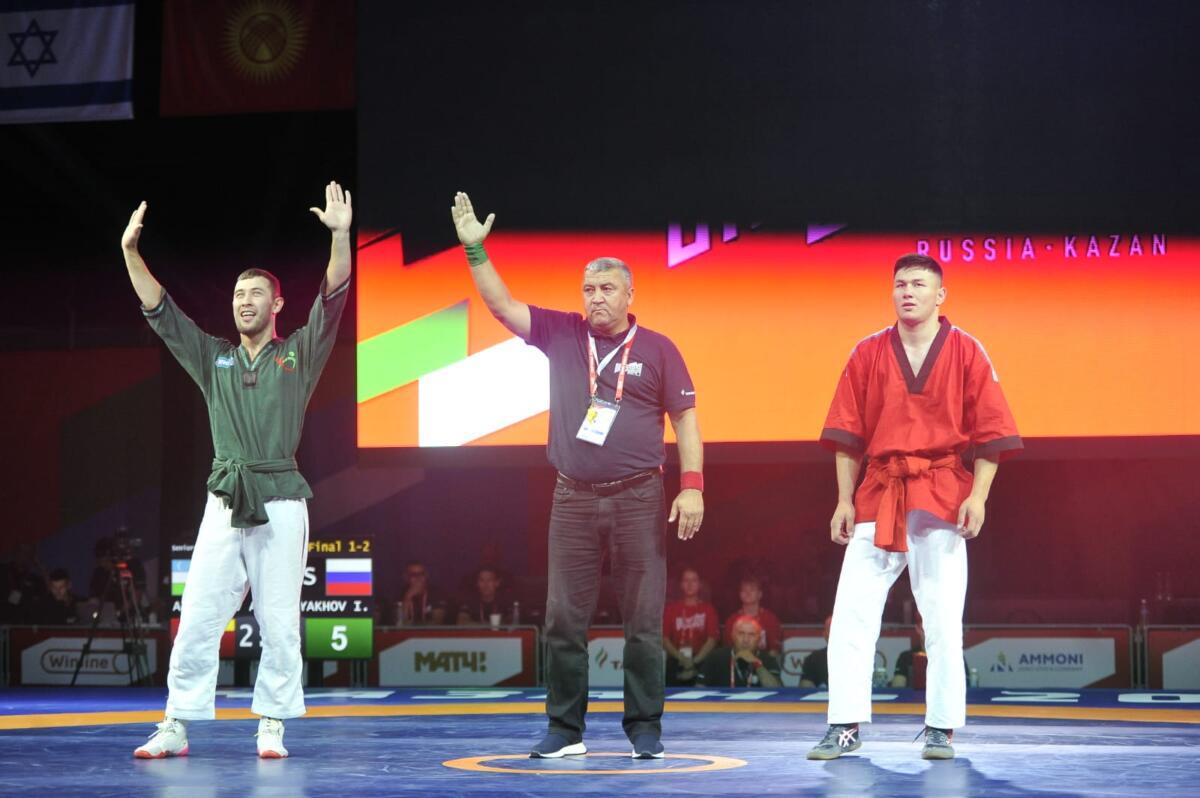 БРИКС уеннарындагы көрәш ярышыннан фоторепортаж