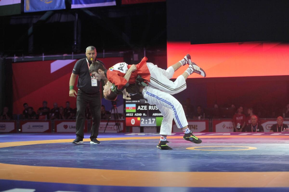 БРИКС уеннарындагы көрәш ярышыннан фоторепортаж