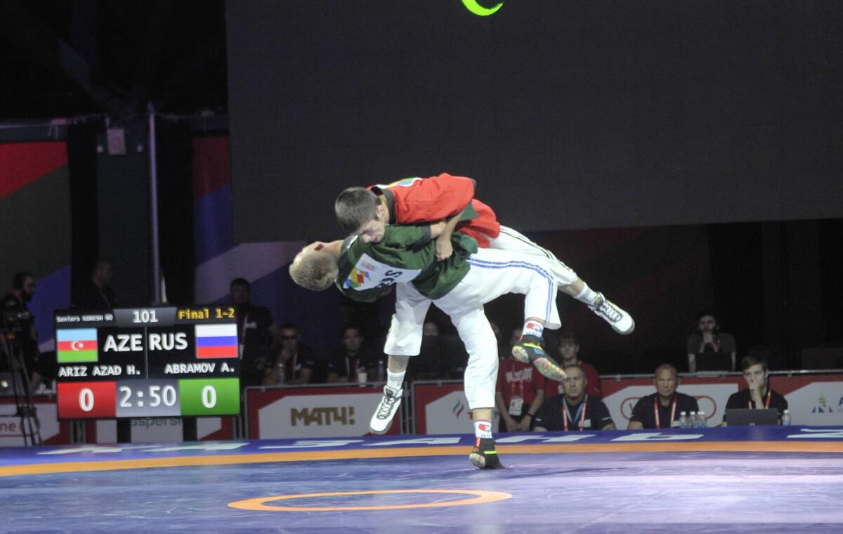 БРИКС уеннарындагы көрәш ярышыннан фоторепортаж