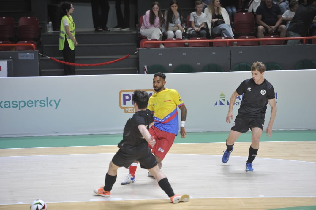 БРИКС Уеннарыннан ФОТОРЕПОРТАЖ (22 ИЮНЬ)