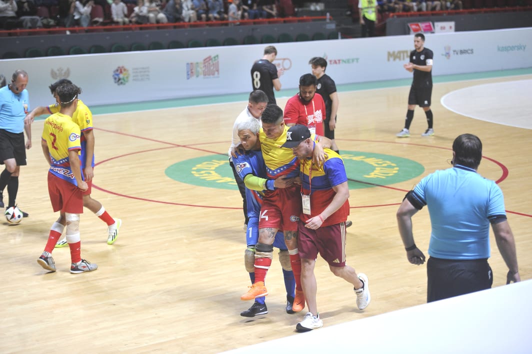 БРИКС Уеннарыннан ФОТОРЕПОРТАЖ (22 ИЮНЬ)