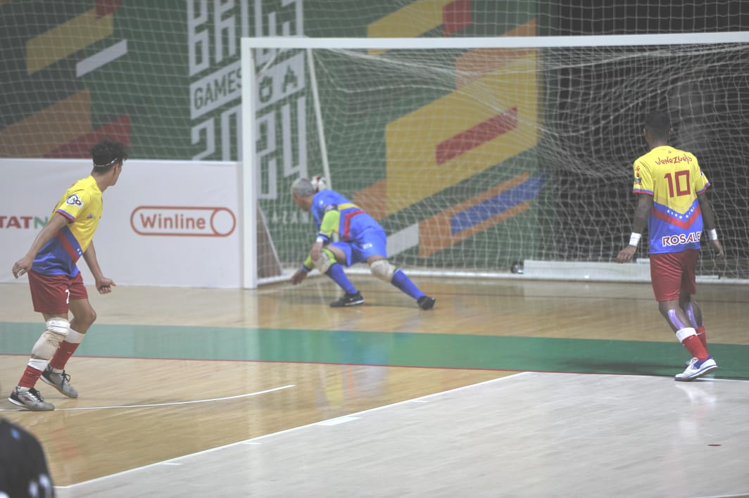 БРИКС Уеннарыннан ФОТОРЕПОРТАЖ (22 ИЮНЬ)