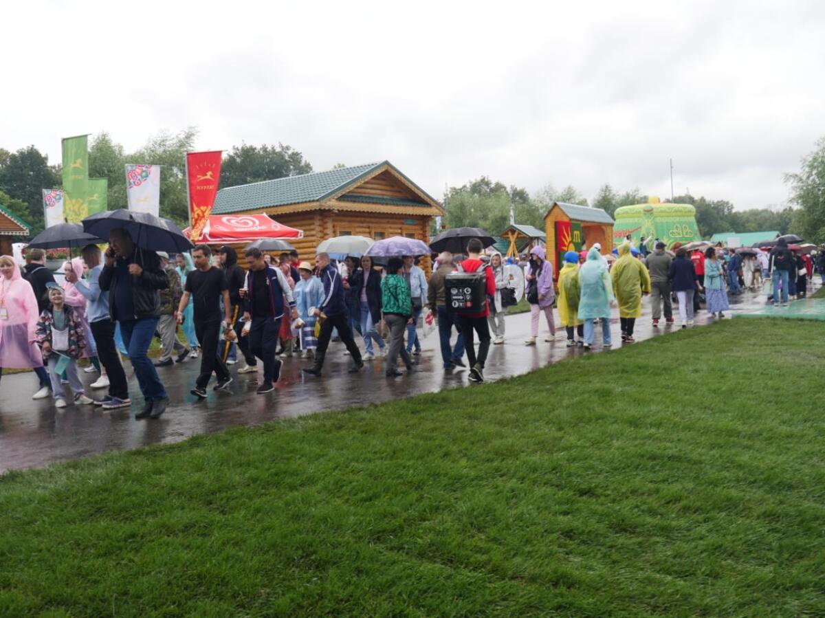 Казанда узган Сабантуй бәйрәменнән ФОТОРЕПОРТАЖ