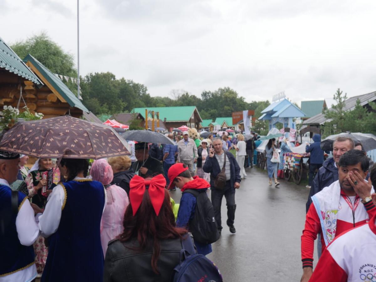 Казанда узган Сабантуй бәйрәменнән ФОТОРЕПОРТАЖ