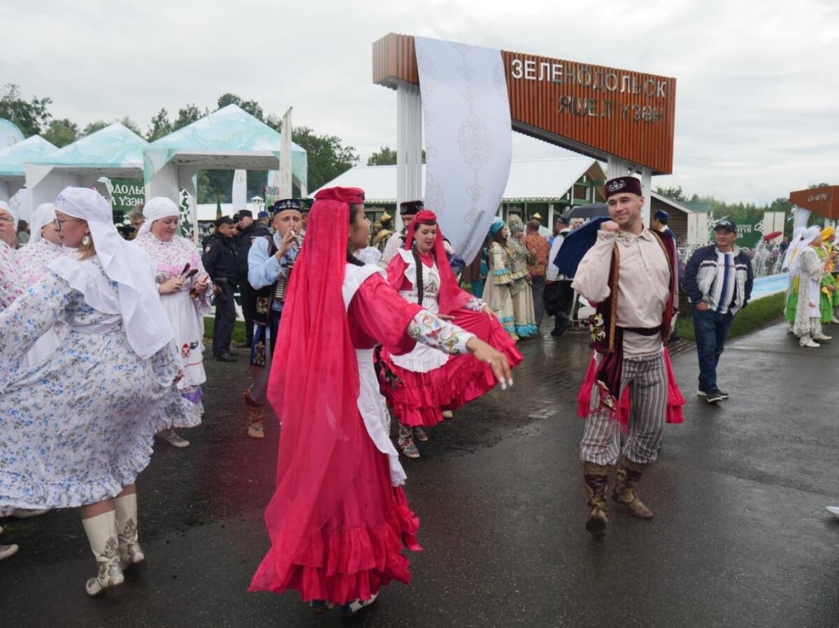 Казанда узган Сабантуй бәйрәменнән ФОТОРЕПОРТАЖ
